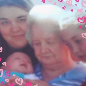 Meet your Posher, Irine